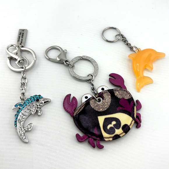 Vera Bradley Coastal Sea Life Keychain Bundle - Lot of 3 (Crab & Dolphins) - Picture 2 of 10